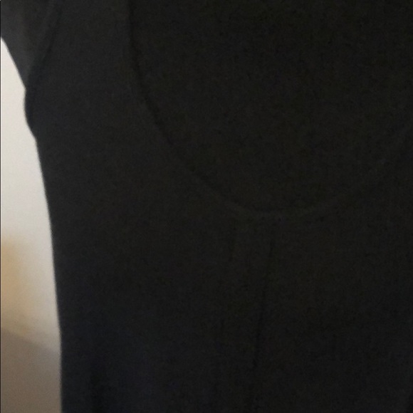 Robbi & Nikki Tank with back print detail - Picture 3 of 3